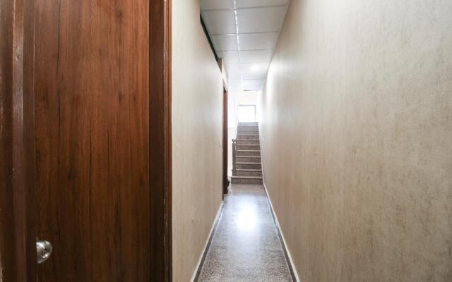 OYO 60466 Rana Residency