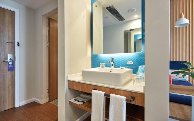Holiday Inn Express Nanjing Xuanwu Lake by IHG