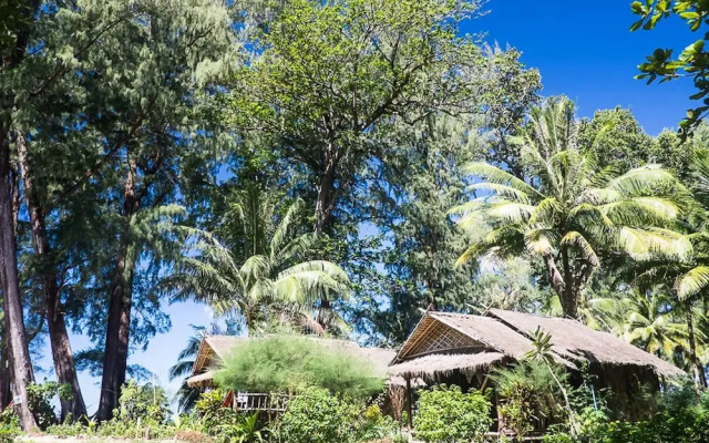 Deeland Bungalows