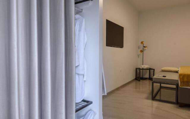 Agrielia Studios Katigiorgis, Agios Georgios