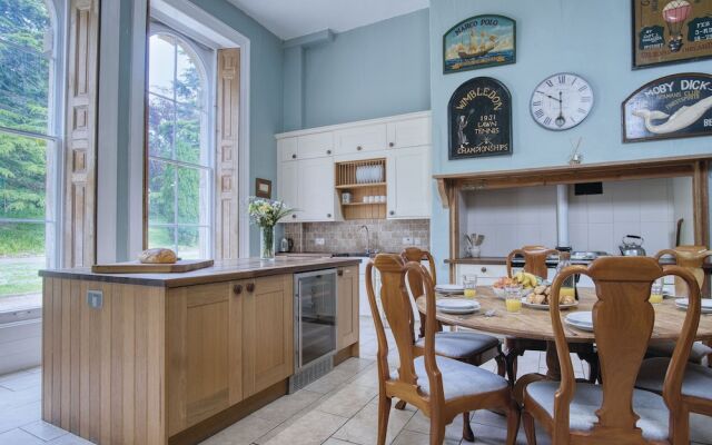 Rumwell Park - 8 Bedroom Manor House- Taunton