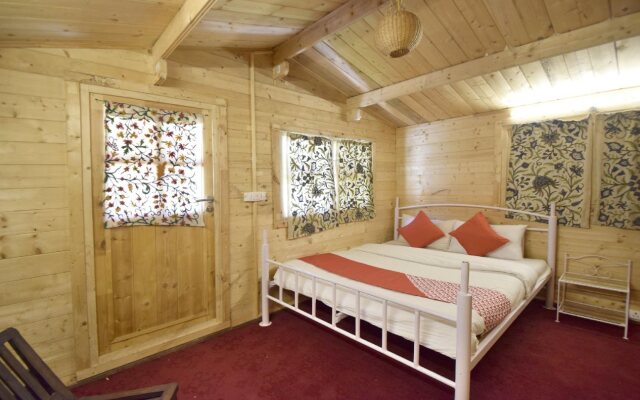 OYO 4692 KS Palace Srinagar