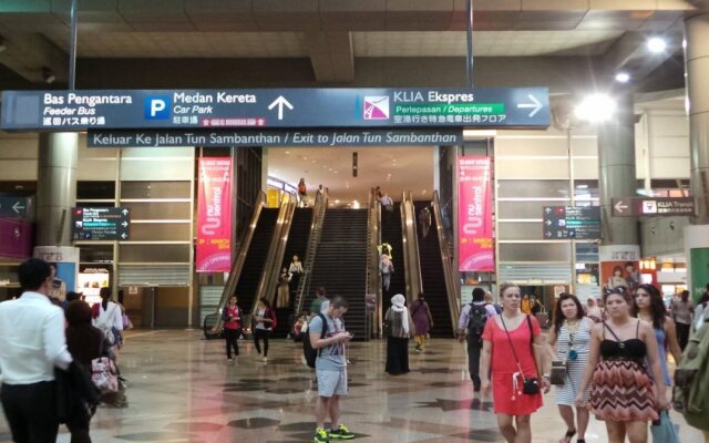 Alaxis Hotel
