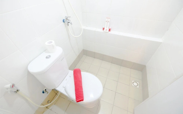 New & Clean Bassura City Apartment