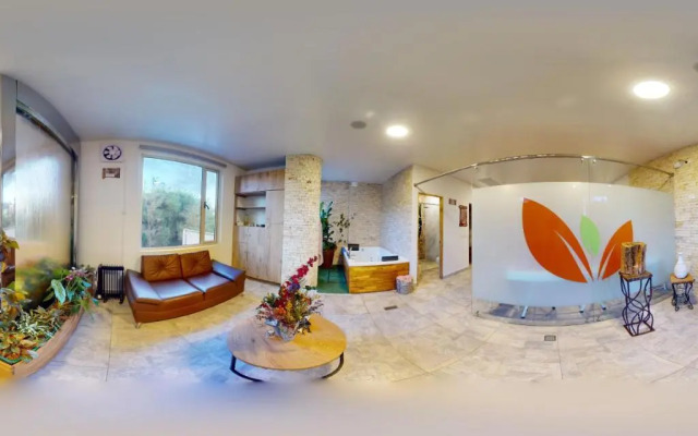 Hotel Villa Colonia
