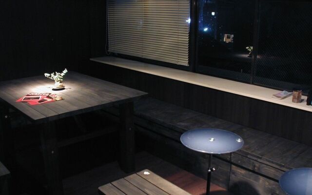 International Guesthouse Azure Narita