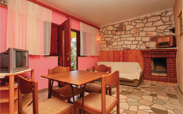 Holiday home Prigradica bb
