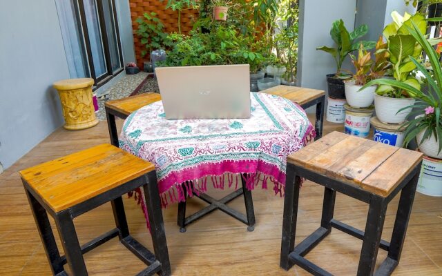 SPOT ON 93210 Griya Kos Kanjeng Mami Syariah