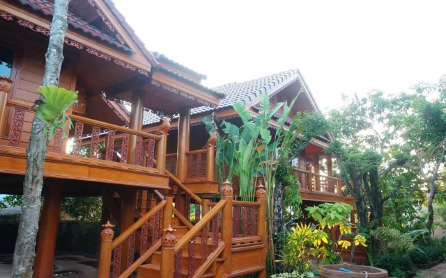 Ruen Tai Boutique