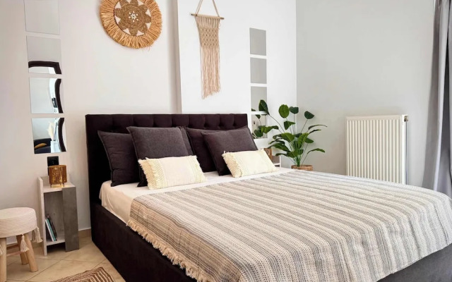 Panoramic Seaview Blue Nest - Stylish Getaway