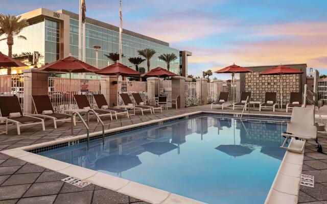 Hilton Garden Inn Chandler Downtown