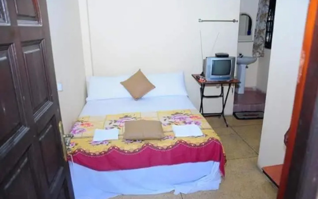 Manimalar Lodge