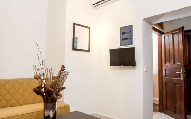 Rodos City House
