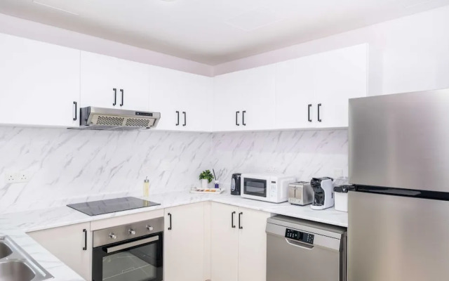 LUX The Marina Ocean View Suite 3