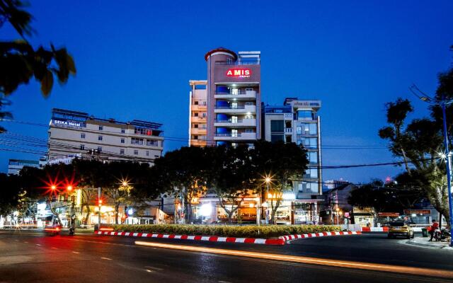 Amis Hotel
