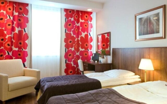 Hotelli Emilia