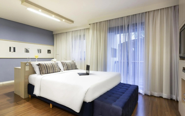 Mercure Sao Paulo Pamplona Hotel