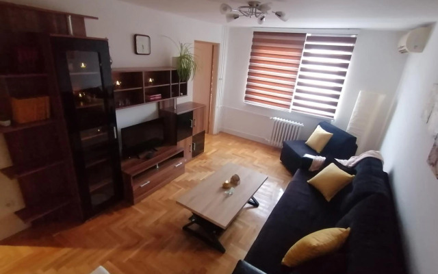 Apartman Alina - free public parking