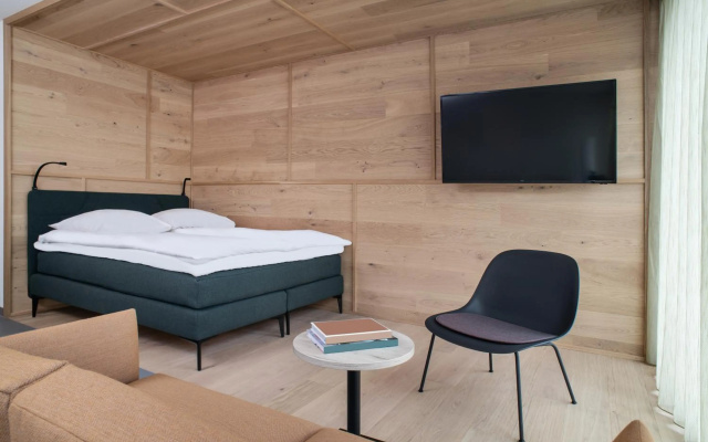 Townhouse N9 – Guest Rooms – St. Moritz