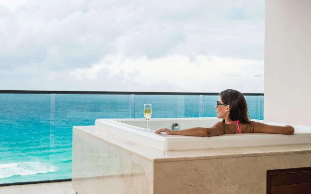 ME Cancun - Complete Me - All Inclusive