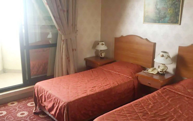 Royal Garden Hotel
