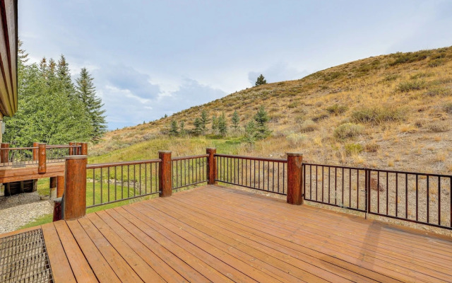 Mtn view Ketchum Retreat 1 Mi to Skiing