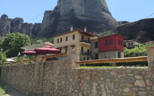 Archontiko Mesohori Suites & Apartments
