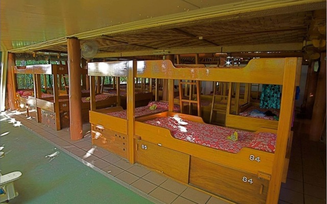 Beachcomber Island Resort