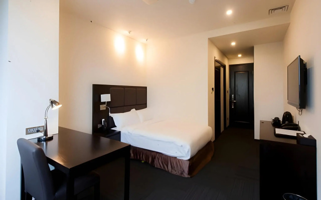 Sakura Hotel