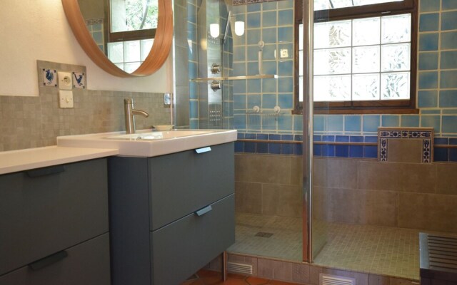 Cozy Holiday Home in Saint-alban-auriolles With Private Pool