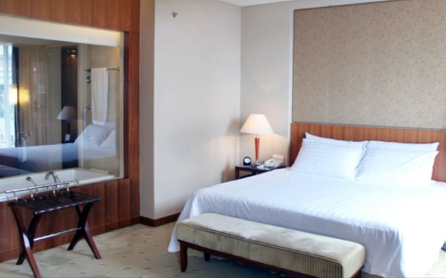 Hotel Paris Pan-Island