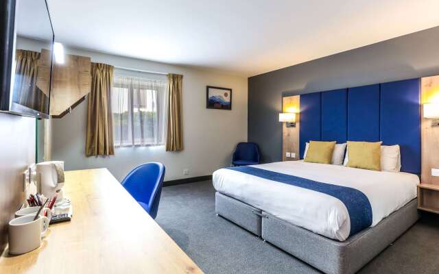 Days Inn by Wyndham Peterborough