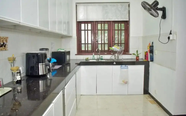 Rooftop Garden - 3 Bedrooms - Parking - 10minbeach