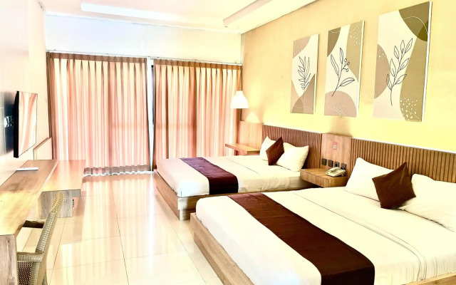 Surya Kencana Seaside Hotel