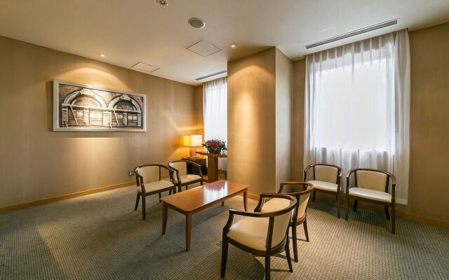 Hotel Courtland