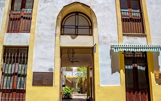 Casa Lili Teniente Rey 112