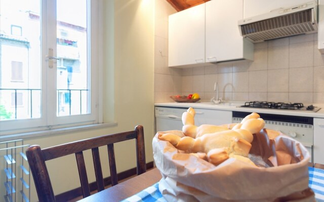 Ferrara Casa Dell'Archivòlto Con Garage