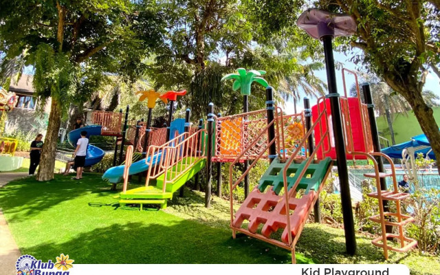 Klub Bunga Butik Resort