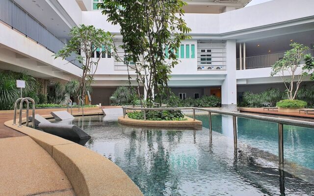 Verve Suite KL Designer Apt by BeeStay