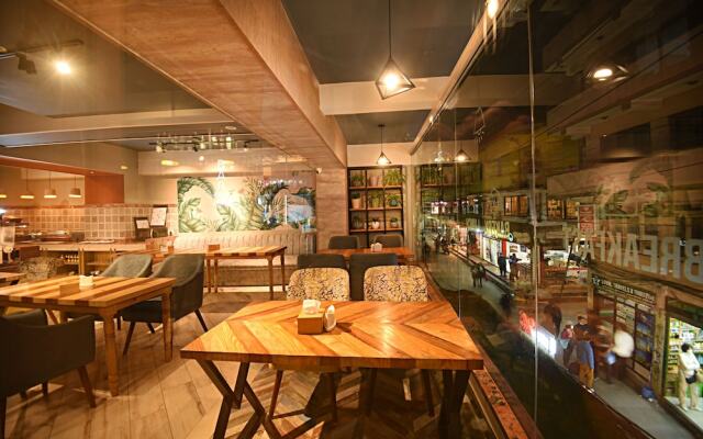 Daali Hotel & Apartment