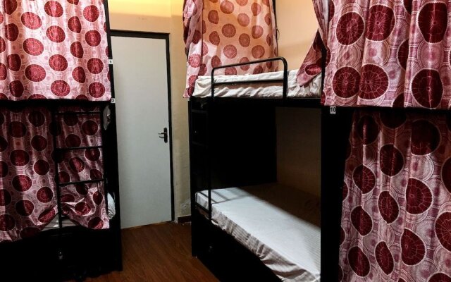 BKC Backpackers - Trade Centre