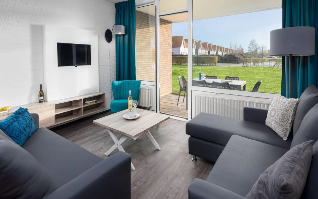 Restyled apartment with dishwasher, near Grevelingen Lake