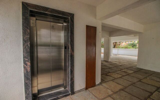 Oyo 10296 Home Sunset View 3Bhk Dona Paula