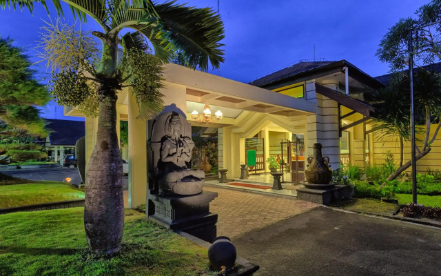 Hotel Montana Dua Malang