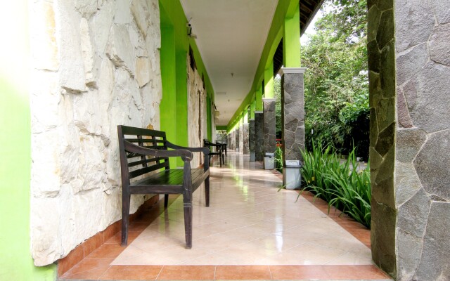 Hotel Popi Pondok Pisang
