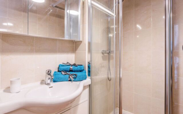 Les Trois Iles 37772