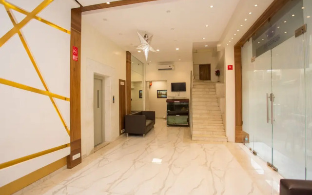 OYO 8872 Hotel Address Inn