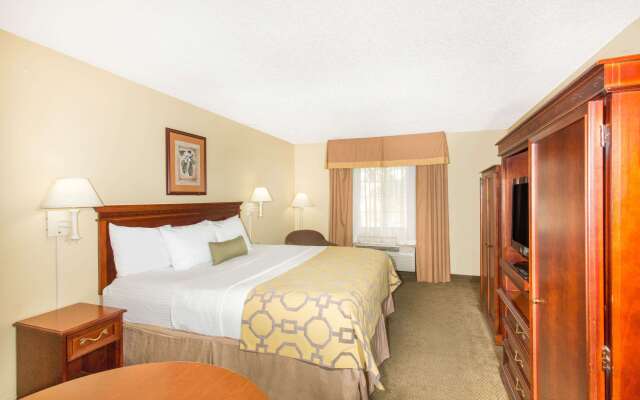 Spark by Hilton Rock Springs