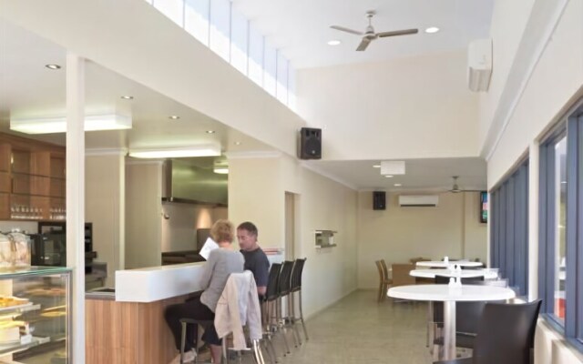 Footprints Preston Beach