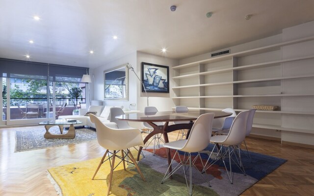 Apartment Barcelona Rentals - Classic Bonanova Apartment